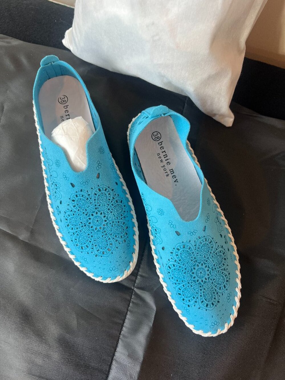 Bernie Mev Women's TW Turquoise shoe, size 38 (US7)